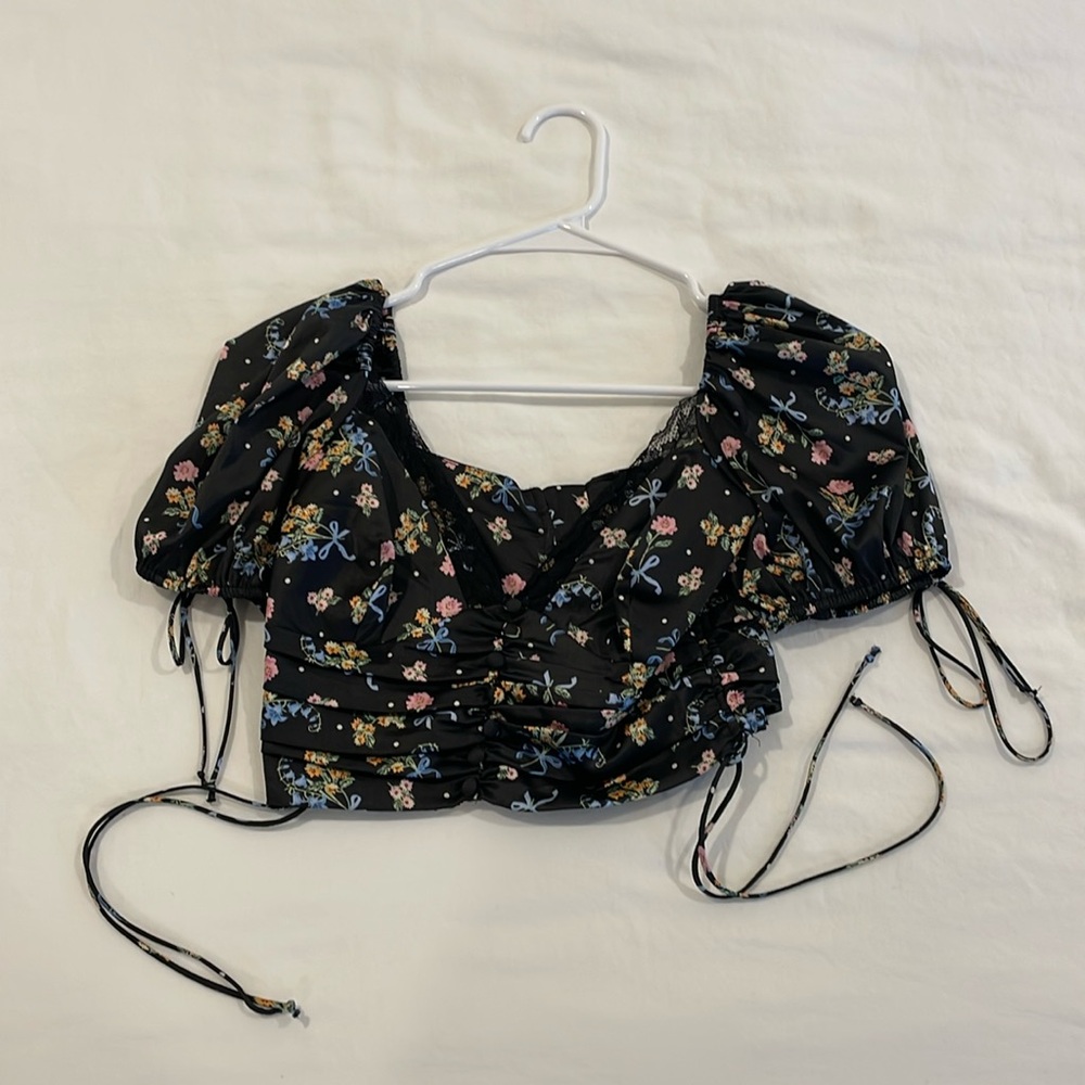 For Love and Lemons X Victoria’s Secret Cropped Black Blouse size xs